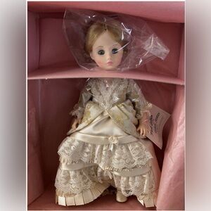 Madame Alexander First Ladies Series lV New In Box Lucy Webb Hayes